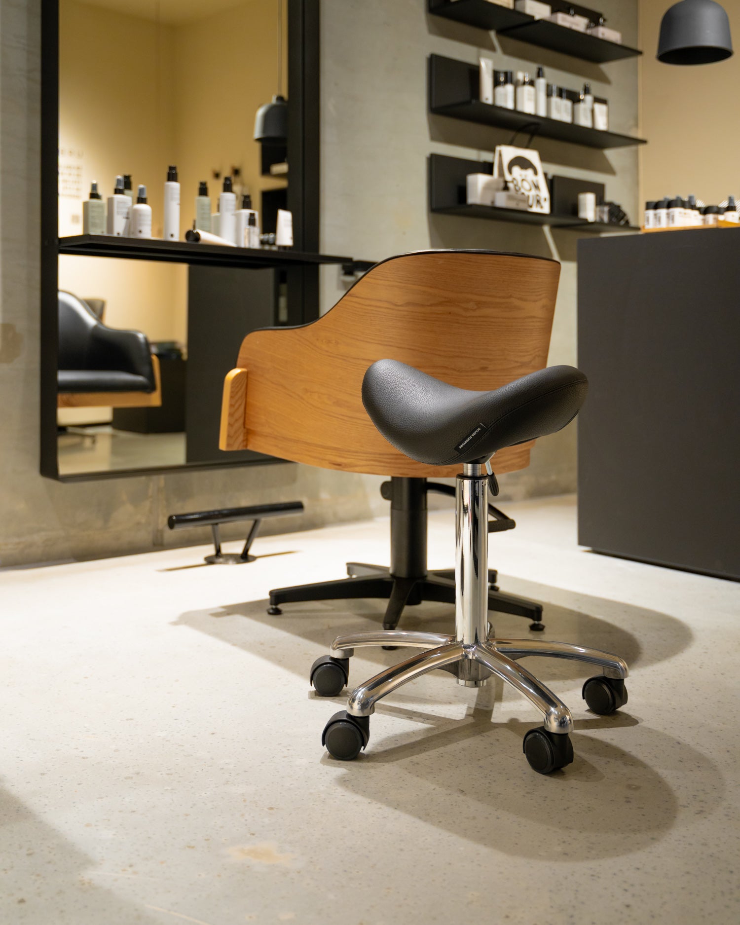 Stella alu. sadelstol