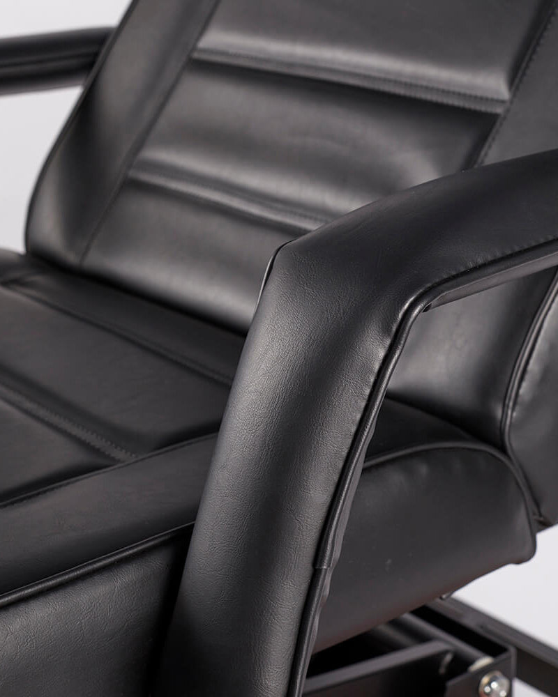 Aquarius II - Sort tatoveringsstol - Med motor