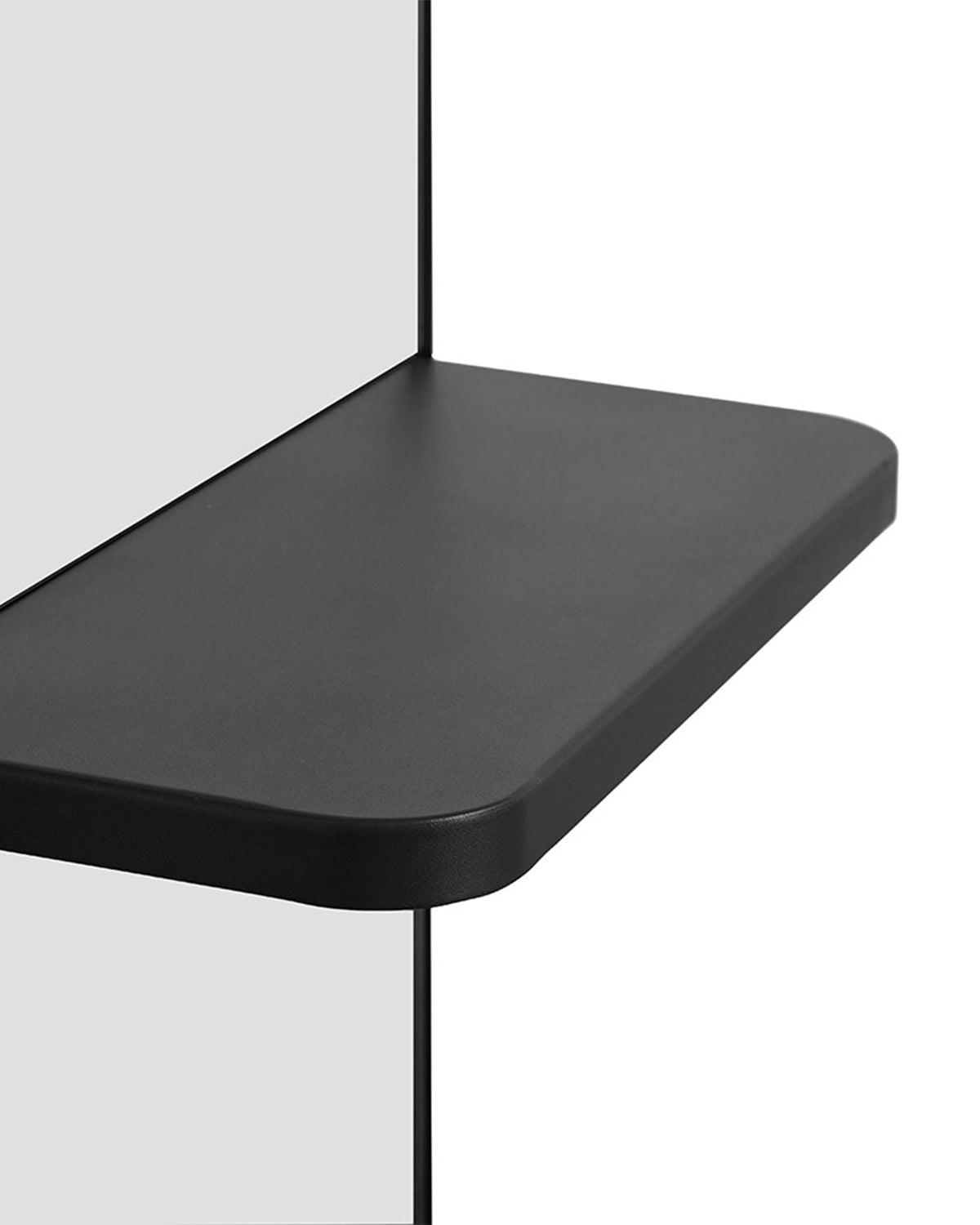 Loft - Sort frisørspejl med betjeningshylde