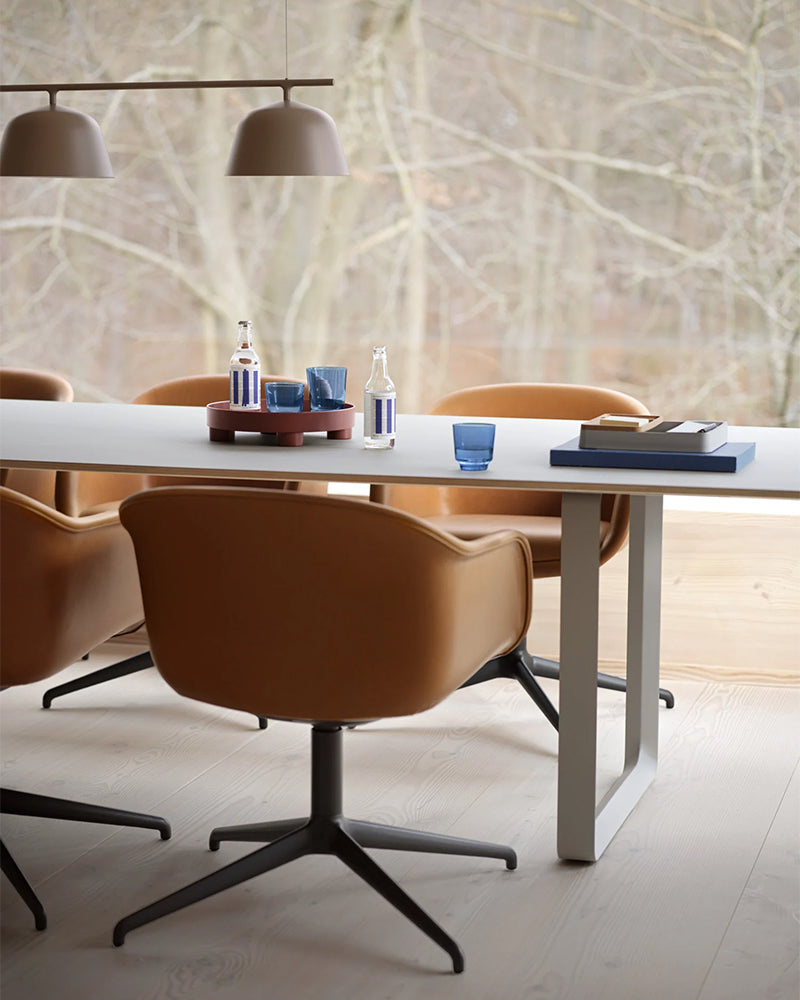 70/70 Lille  - Grå linoleom - Gråt stel